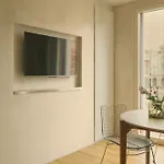 アパートホテル Enea Living 3*
